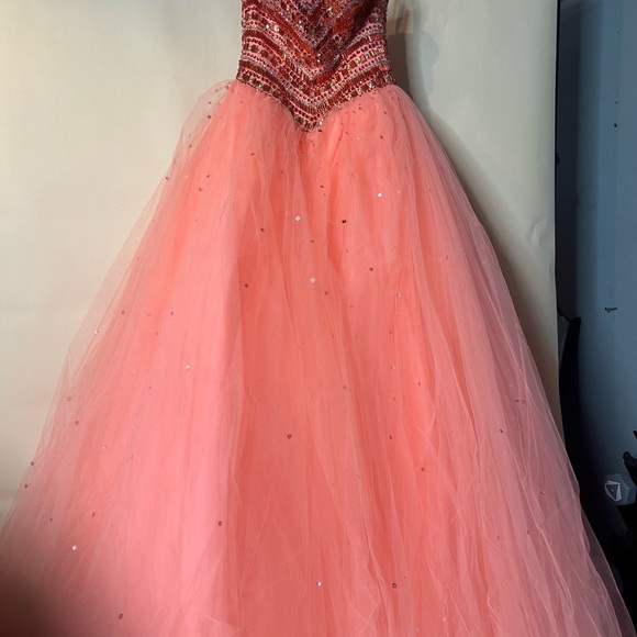 Mori Lee Pink Sweetheart Sleeveless Prom Gown - Picture 5 of 15